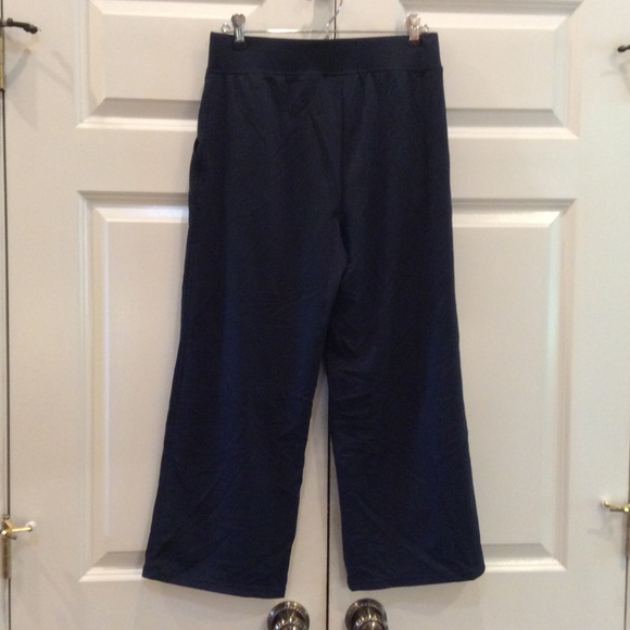 Sentimental New York pants - Picture 2 of 3